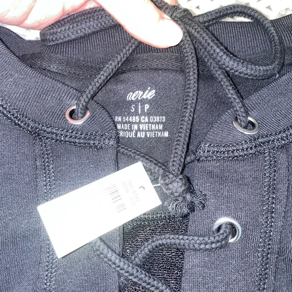 NWT Aerie tie front sweatshirt